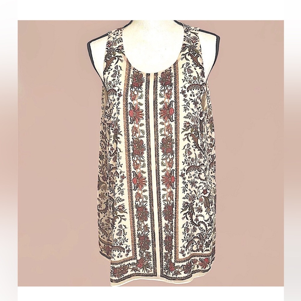 Max Studio size small Floral Sleeveless Top